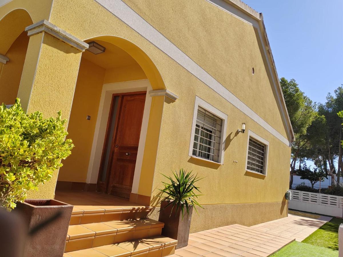 Villa Genis Calafell Εξωτερικό φωτογραφία