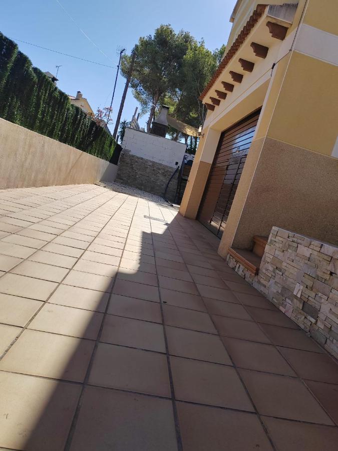 Villa Genis Calafell Εξωτερικό φωτογραφία